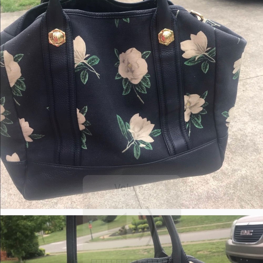 ISO Draper James Magnolia Handbags